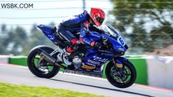 Can Oncu convertit sa pole position en victoire lors de la course du samedi