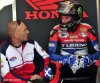 John Mc Guiness et Keith Amor dans le stand Honda TT Legends
